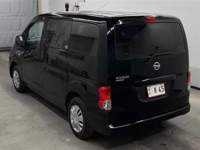 Nissan NV200  с аукциона в Японии
