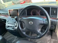 Nissan ELGRAND лот № 90330 оценка 4  с аукциона в Японии 2