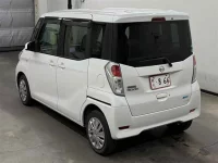 Nissan DAYZ ROOX лот № 90297 оценка 4  с аукциона в Японии 1