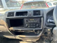 Mazda BONGO VAN лот № 85255 оценка 3  с аукциона в Японии 5