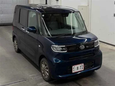 Daihatsu TANTO  с аукциона в Японии