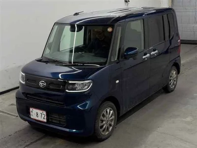 Daihatsu TANTO  с аукциона в Японии