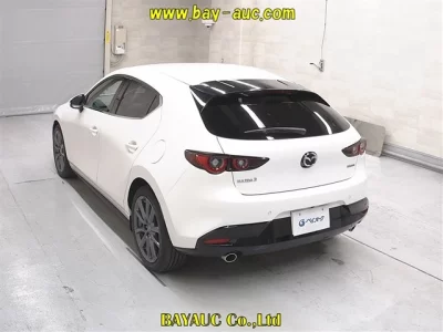 Mazda MAZDA3  с аукциона в Японии