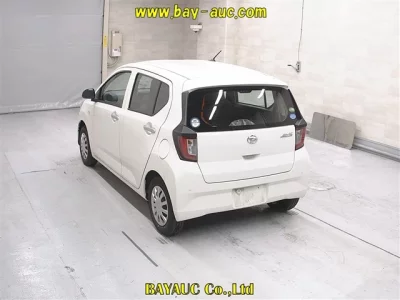 Daihatsu MIRA E S