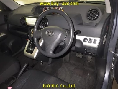 Toyota COROLLA RUMION
