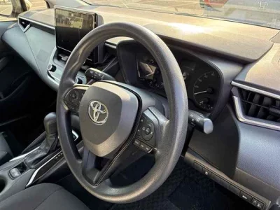 Toyota COROLLA TOURING  с аукциона в Японии