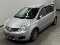 Nissan NOTE лот № 90334 оценка 4  с аукциона в Японии 3