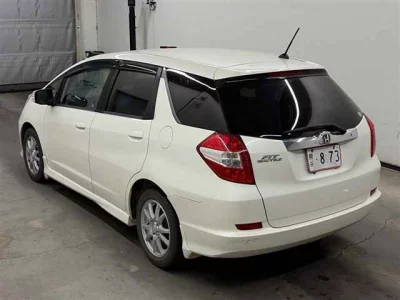 Honda FIT SHUTTLE  с аукциона в Японии