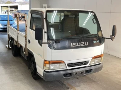Isuzu Elf