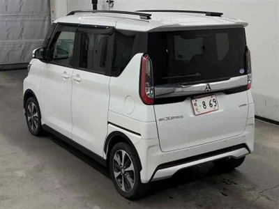 Mitsubishi eK X Space