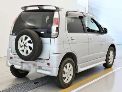 Daihatsu TERIOS KID  с аукциона в Японии