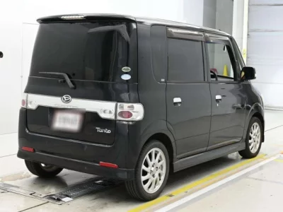 Daihatsu TANTO  с аукциона в Японии