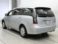 Mitsubishi GRANDIS лот № 90215 оценка 3.5  с аукциона в Японии 5
