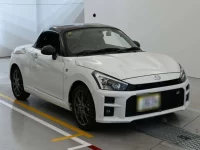 Toyota COPEN лот № 3051 оценка 5  с аукциона в Японии 4