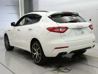 Maserati LEVANTE лот № 38034 оценка 4.5  с аукциона в Японии 5