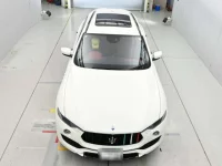 Maserati LEVANTE лот № 38034 оценка 4.5  с аукциона в Японии 6