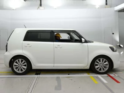 Toyota COROLLA RUMION  с аукциона в Японии