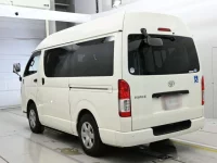 Toyota HIACE VAN лот № 30015 оценка 3.5  с аукциона в Японии 5