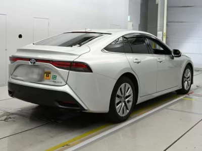 Toyota MIRAI  с аукциона в Японии