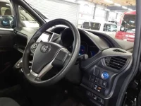 Toyota NOAH лот № 30012 оценка 3.5  с аукциона в Японии 8