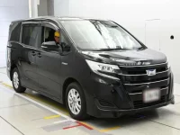 Toyota NOAH лот № 30012 оценка 3.5  с аукциона в Японии 4