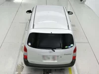 Toyota PROBOX лот № 90059 оценка 3.5  с аукциона в Японии 7