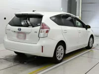 Toyota PRIUS ALPHA лот № 30067 оценка RA  с аукциона в Японии 1