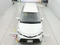 Toyota PRIUS ALPHA лот № 30067 оценка RA  с аукциона в Японии 6