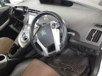 Toyota PRIUS PHV лот № 30254 оценка 3.5  с аукциона в Японии 8