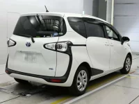 Toyota SIENTA лот № 30035 оценка 4  с аукциона в Японии 1