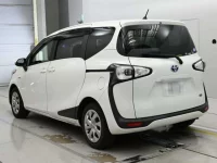 Toyota SIENTA лот № 30035 оценка 4  с аукциона в Японии 5