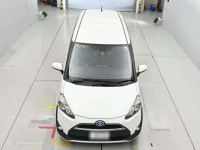 Toyota SIENTA лот № 30035 оценка 4  с аукциона в Японии 6