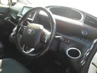 Toyota SIENTA лот № 30035 оценка 4  с аукциона в Японии 8