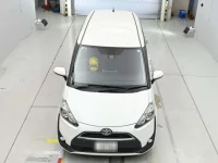 Toyota SIENTA лот № 30047 оценка 4.5  с аукциона в Японии 6