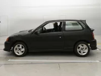 Toyota STARLET лот № 30063 оценка 3  с аукциона в Японии 3