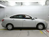 Nissan SYLPHY лот № 30070 оценка 3.5  с аукциона в Японии 2