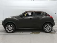 Nissan JUKE лот № 90085 оценка 3.5  с аукциона в Японии 3