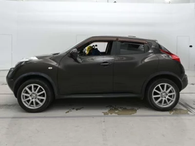 Nissan JUKE  с аукциона в Японии