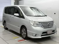 Nissan SERENA лот № 30049 оценка 3.5  с аукциона в Японии 4