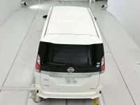 Nissan SERENA лот № 30085 оценка 4  с аукциона в Японии 7
