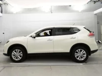 Nissan X-TRAIL лот № 30074 оценка 4.5  с аукциона в Японии 3