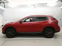 Nissan X-TRAIL лот № 30013 оценка 5  с аукциона в Японии 3