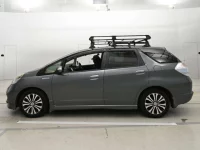 Honda FIT SHUTTLE лот № 30078 оценка 3.5  с аукциона в Японии 3