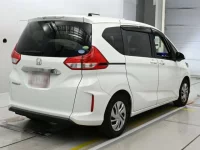 Honda FREED лот № 30002 оценка 3.5  с аукциона в Японии 1