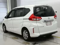 Honda FREED лот № 30002 оценка 3.5  с аукциона в Японии 5