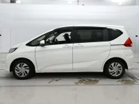 Honda FREED лот № 30002 оценка 3.5  с аукциона в Японии 3