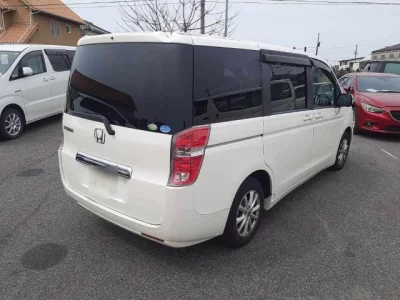 Honda STEP WAGON