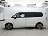 Honda STEP WAGON лот № 33120 оценка 5  с аукциона в Японии 3