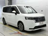 Honda STEP WAGON лот № 33120 оценка 5  с аукциона в Японии 4
