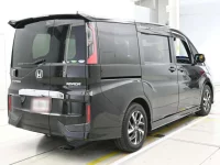 Honda STEP WAGON лот № 30028 оценка 4.5  с аукциона в Японии 1